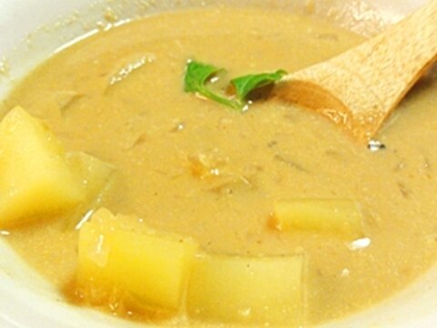 豆乳ジャガイモカレースープ